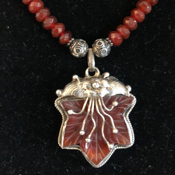 Vintage Jewelry - Vintage gemstone necklace with pendant